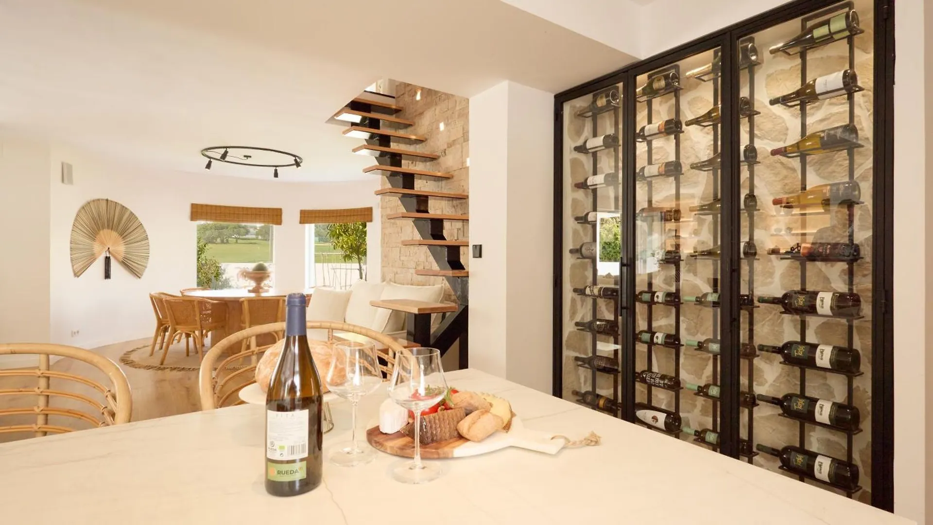 Vacation Marbella I Villa Moss, Golf-Front, Swimming-Pool, Minutes From The Marina And The Beach
