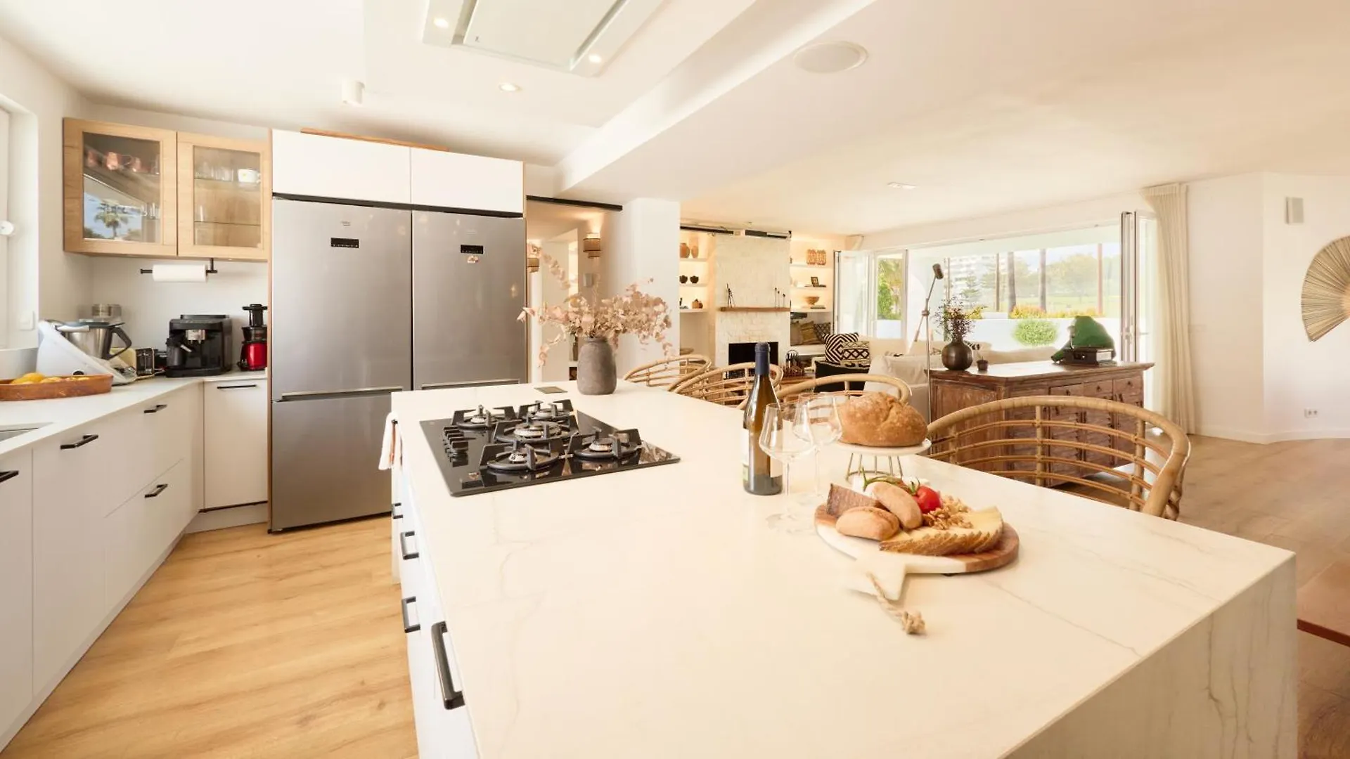 Vacation Marbella I Villa Moss, Golf-Front, Swimming-Pool, Minutes From The Marina And The Beach