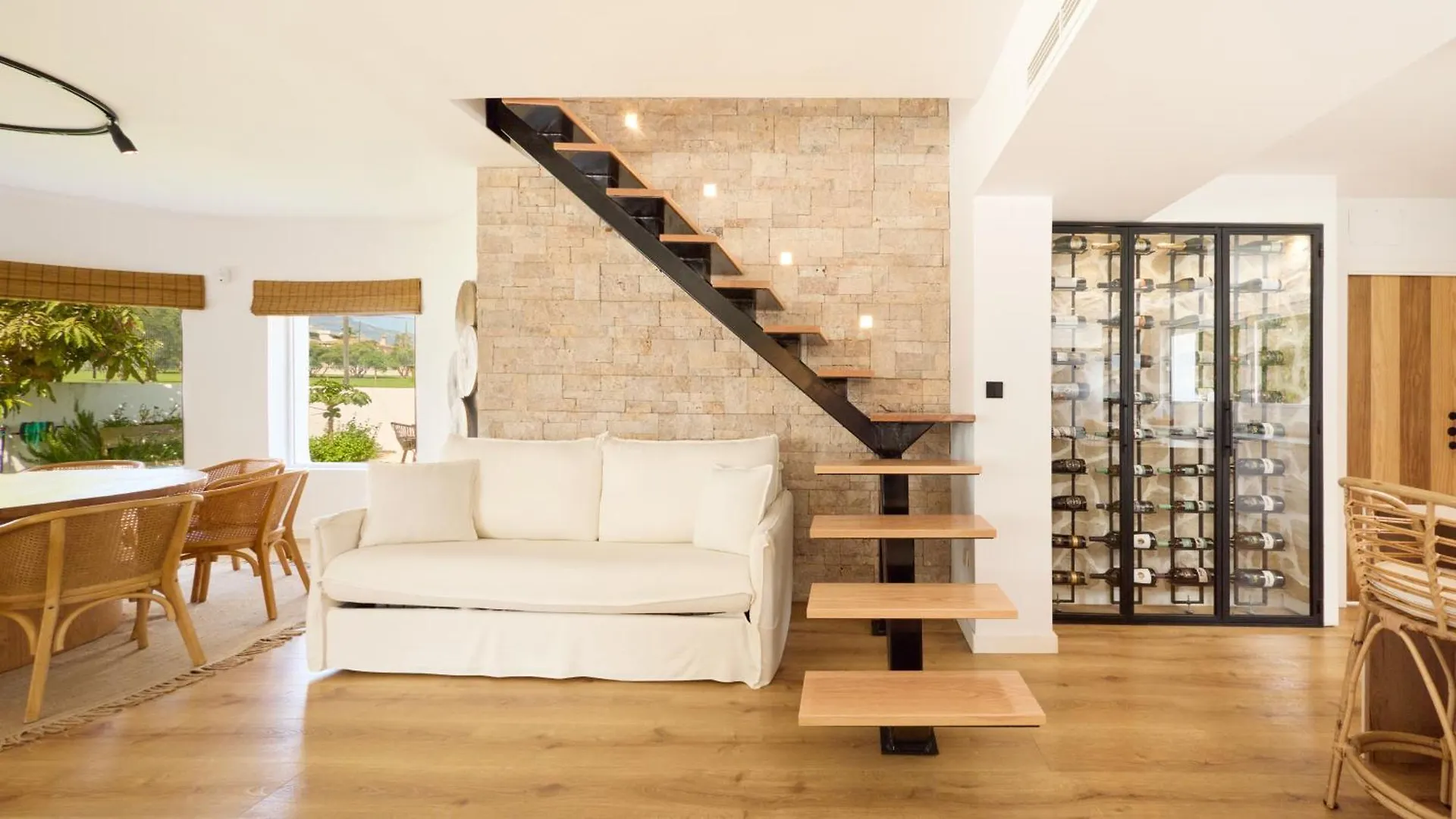 Vacation Marbella I Villa Moss, Golf-Front, Swimming-Pool, Minutes From The Marina And The Beach